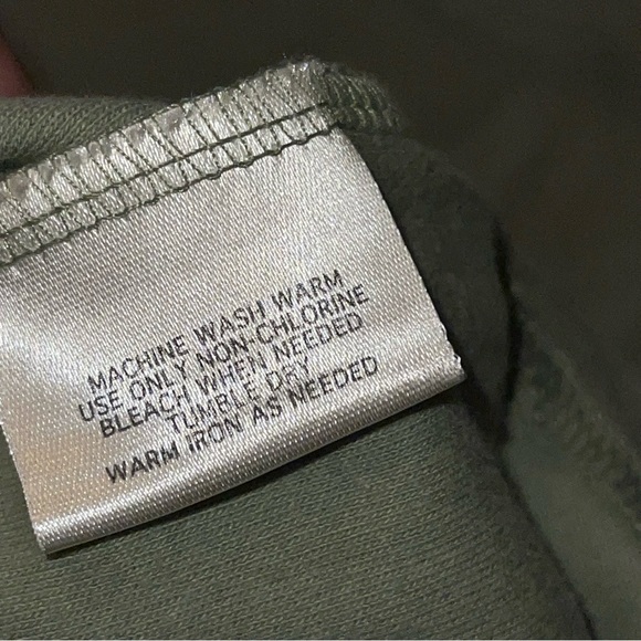 St. John’s Bay Turtleneck Shirt - Picture 6 of 8